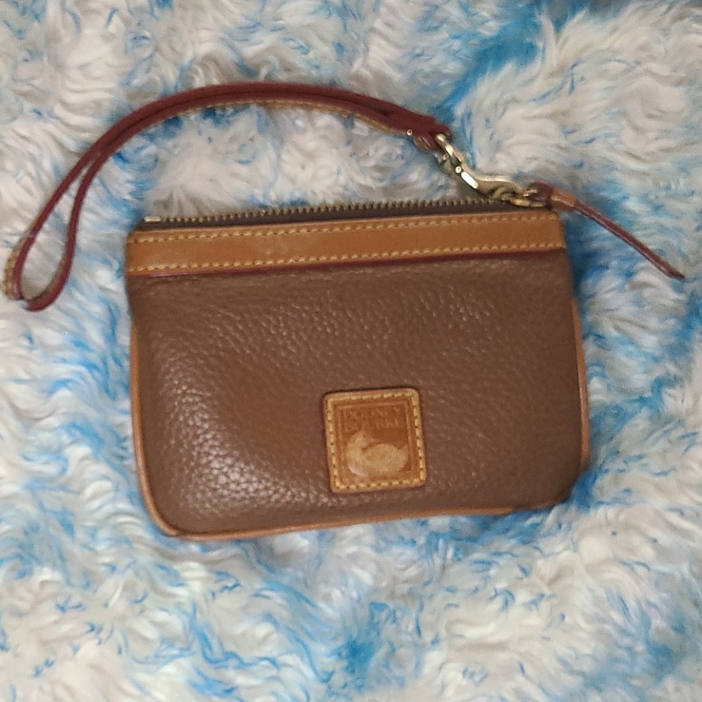 Dooney & Bourke coin purse